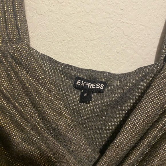 Express Top - Picture 4 of 4